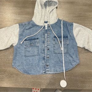 American Eagle Chambray Shacket NWOT